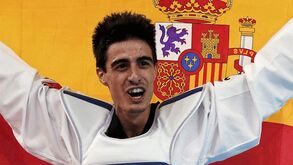 Joel González conquista ouro para a Espanha