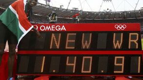 Ouro e recorde mundial para Rudisha nos 800m