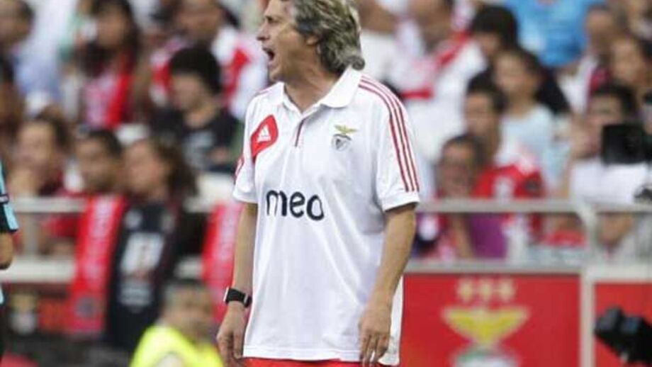 Jesus leva 21 para defrontar a Juventus