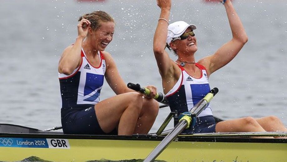 Primeiro ouro britânico conquistado em dois sem timoneiro