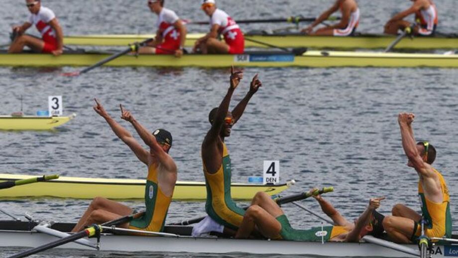 Sul-africanos campeões em quatro sem timomeiro peso ligeiro 