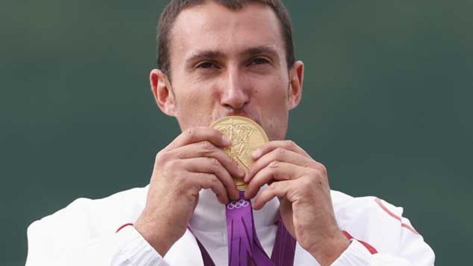 Giovanni Cernogoraz ganha ouro no fosso olímpico