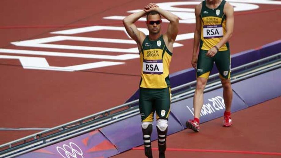 África do Sul vai à final dos 4x400 metros após recurso
