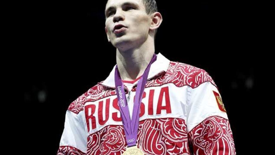Russo Egor Mekhontchev conquista ouro nos -81 kg