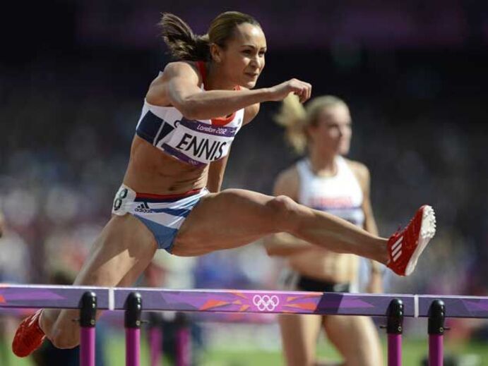 Jessica Ennis bate recorde nos 100 metros barreiras