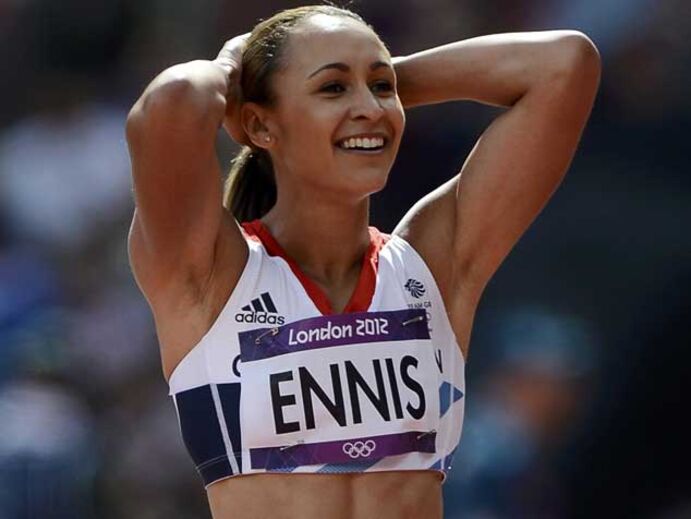 Jessica Ennis bate recorde nos 100 metros barreiras