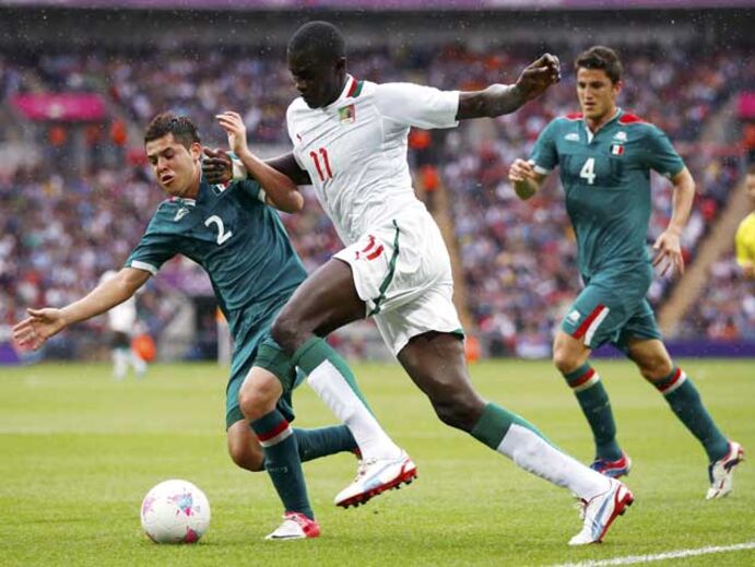 Abdoulaye e Yero eliminados pelo México