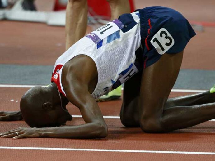 Mo Farah conquista ouro nos 10.000 metros