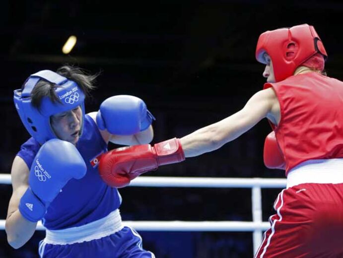 Russa Savelyeva vence primeiro combate olímpico da história 