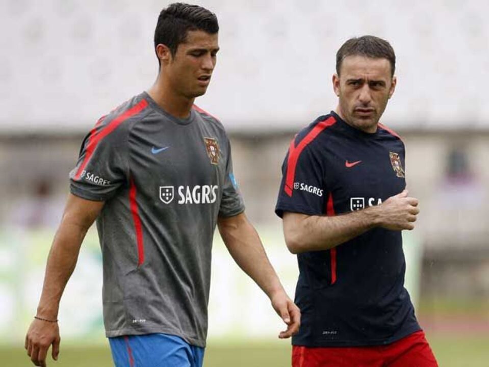 Ronaldo só chega para o treino da tarde