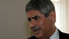 Relatório e contas chumbado por mais de 2 mil votos