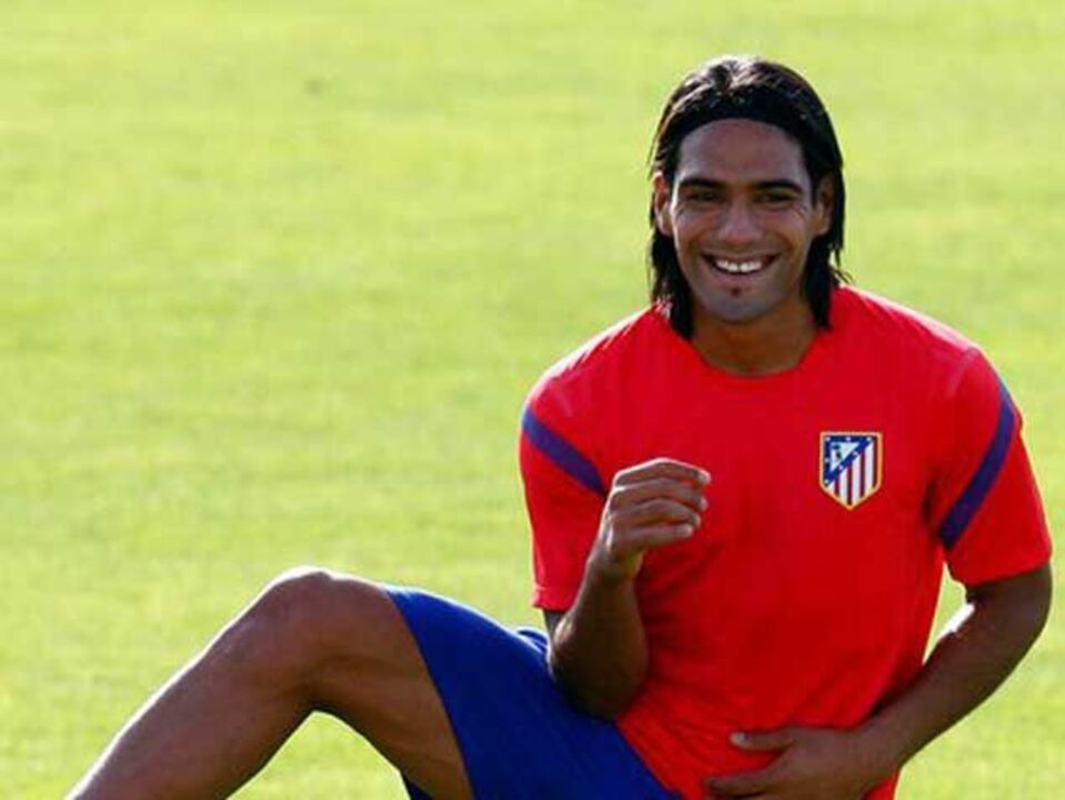 Falcão: «Gostava de experimentar o futebol inglês»