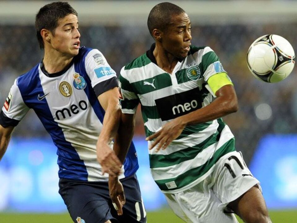 Elias: «Partida estragada pela arbitragem»