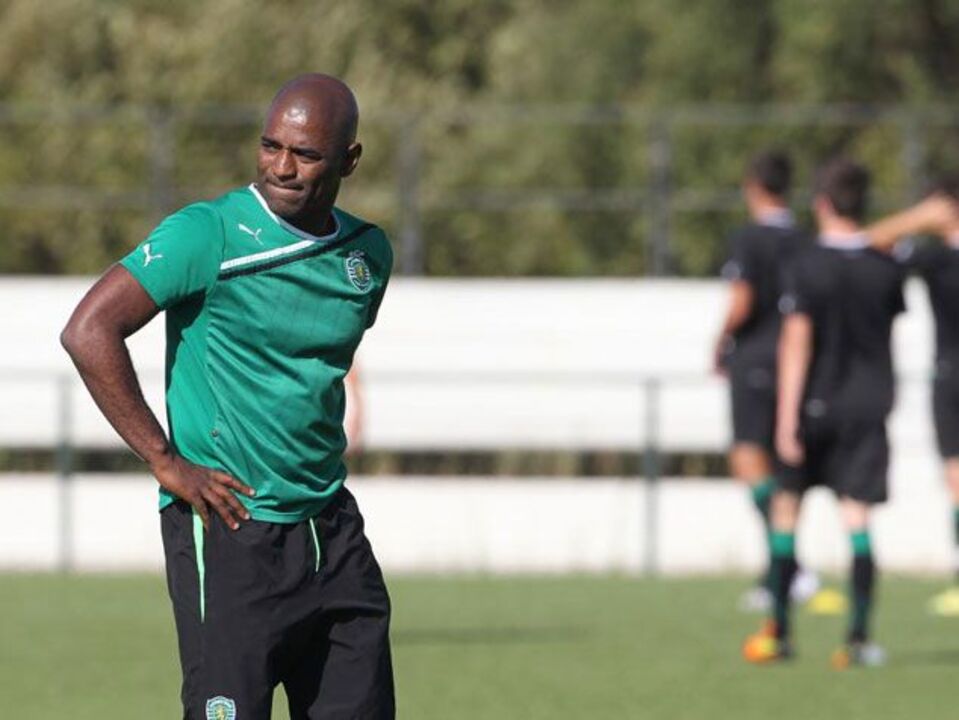 Oceano: «Eu sou o treinador principal»