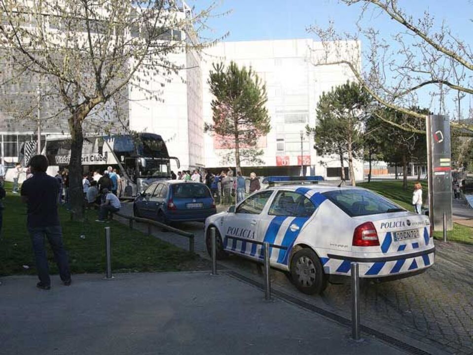 Competição regressa com V. Guimarães-V. Setúbal