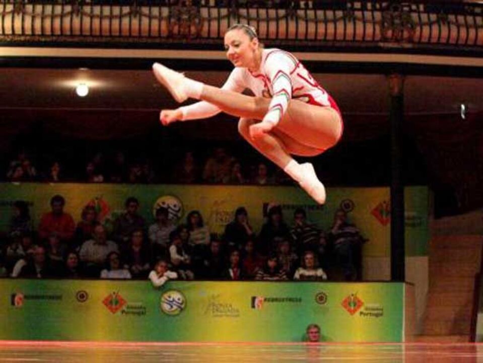 Ginástica Aeróbica: Par português conquista prata na Taça do Mundo