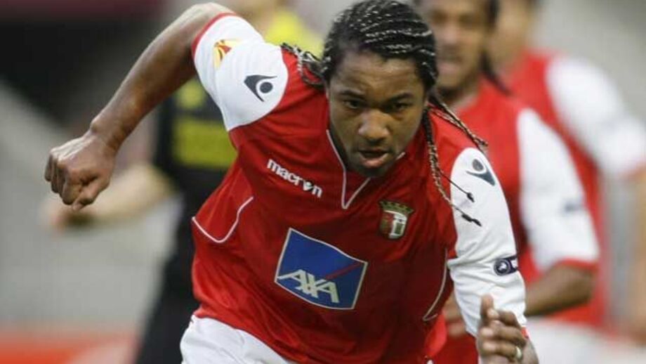 Alan de fora frente ao Olhanense