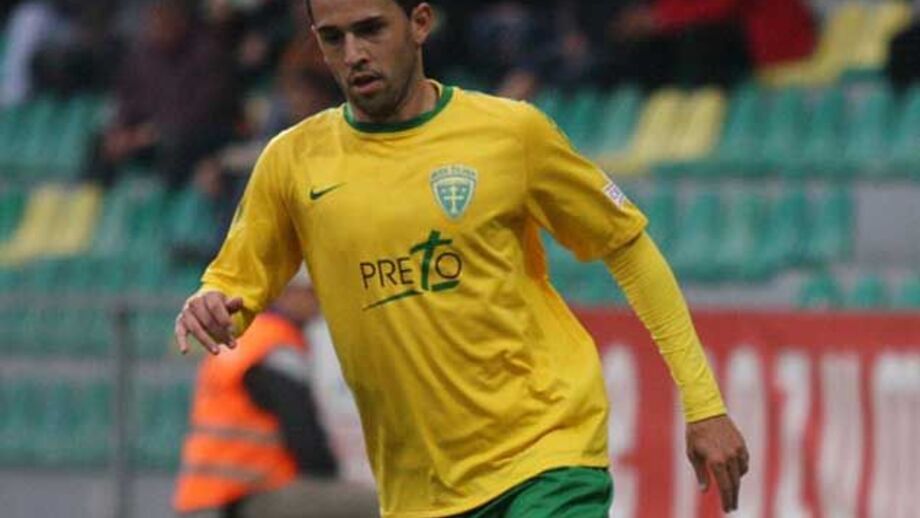 Antigo jogador do Benfica convocado para a África do Sul