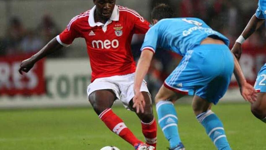 Cor Pot: «Ola John nunca joga no Benfica»