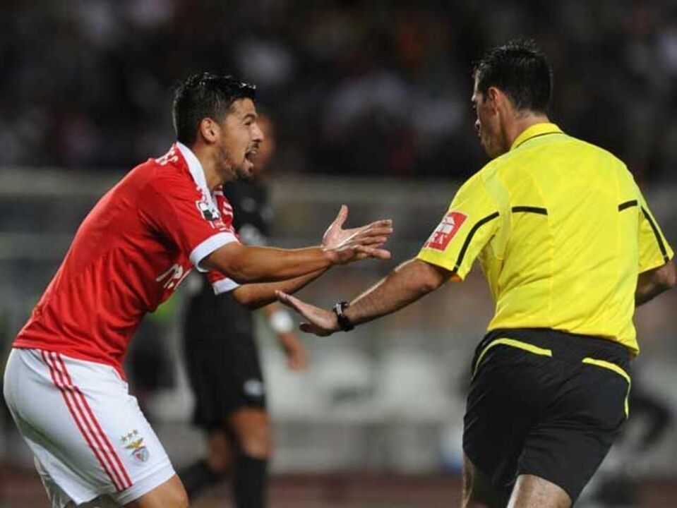 Nolito falha receção ao Olhanense