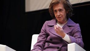 Manuela Ferreira Leite defende classe média