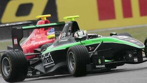 GP Macau: Alex Lynn destrona Félix da Costa e sai na frente