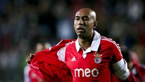 Águias somam quinto jogo seguido sem sofrer golos