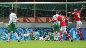 Carrossel que desgasta