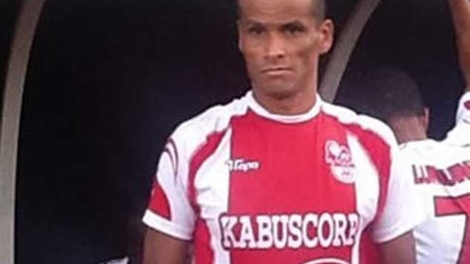 Rivaldo diz adeus a Angola