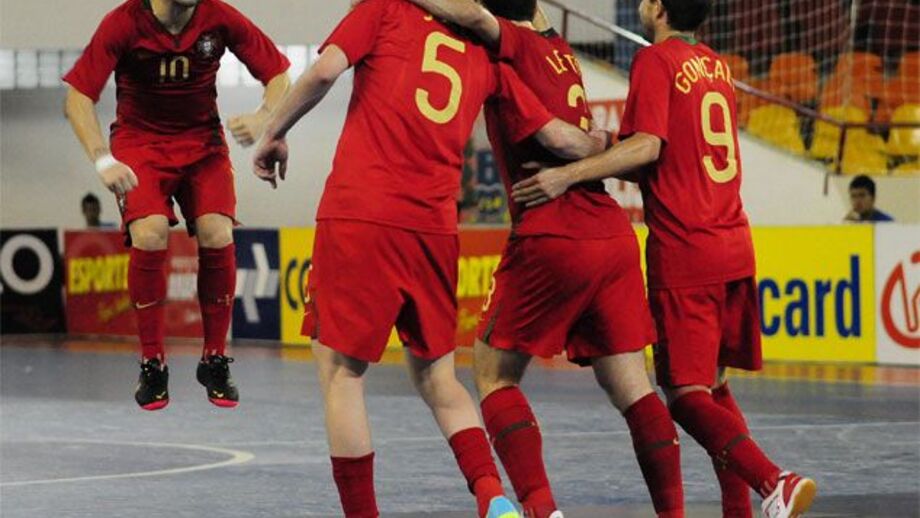 Portugal defronta o Paraguai nos oitavos