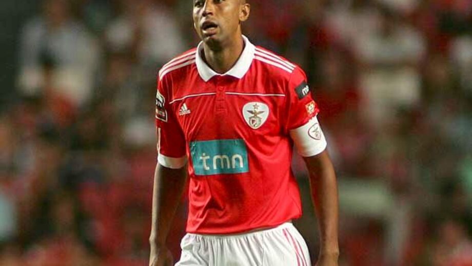 Benfiquista Luisão regressa à competição