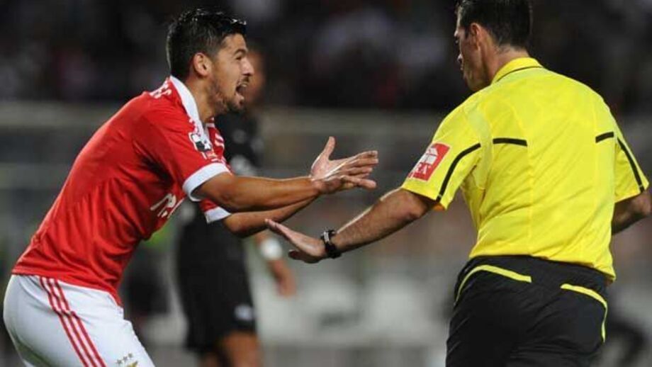 Nolito falha receção ao Olhanense