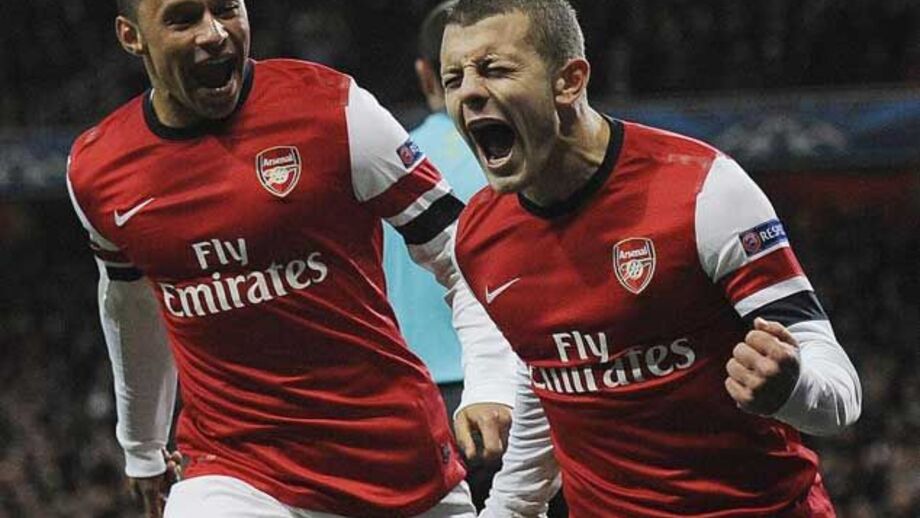 Arsenal renova patrocínio milionário com Emirates Airlines