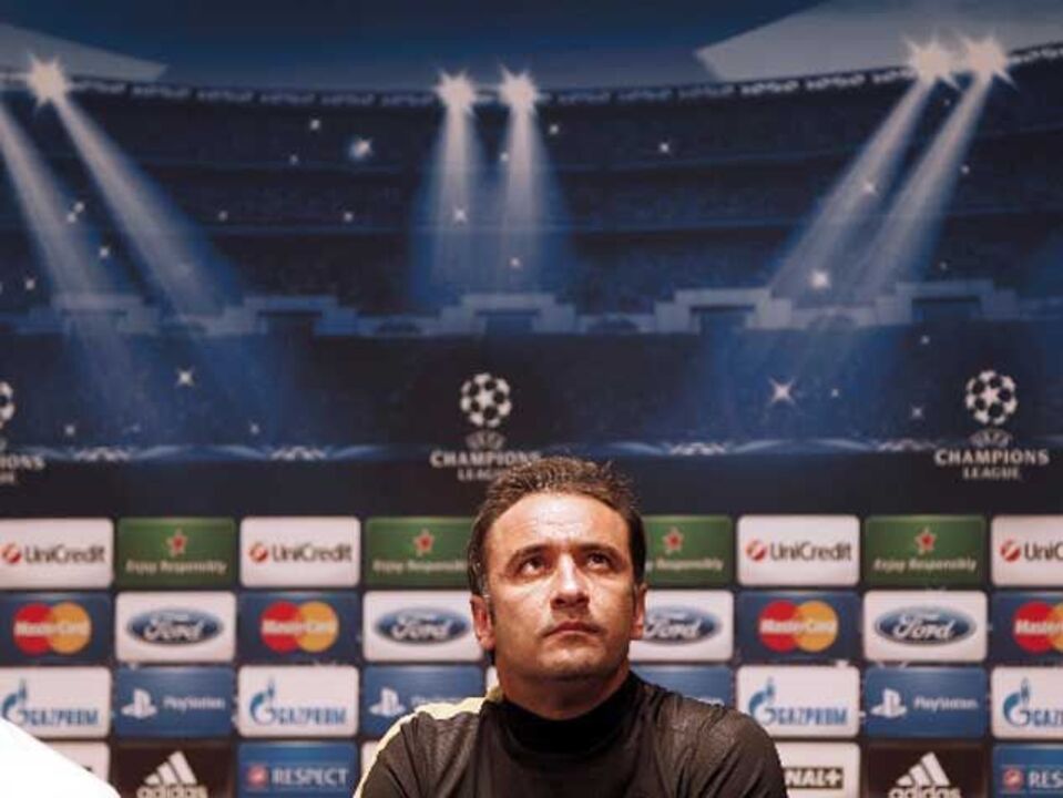 Vítor Pereira: «Zlatan e Ménez não ganham sozinhos»