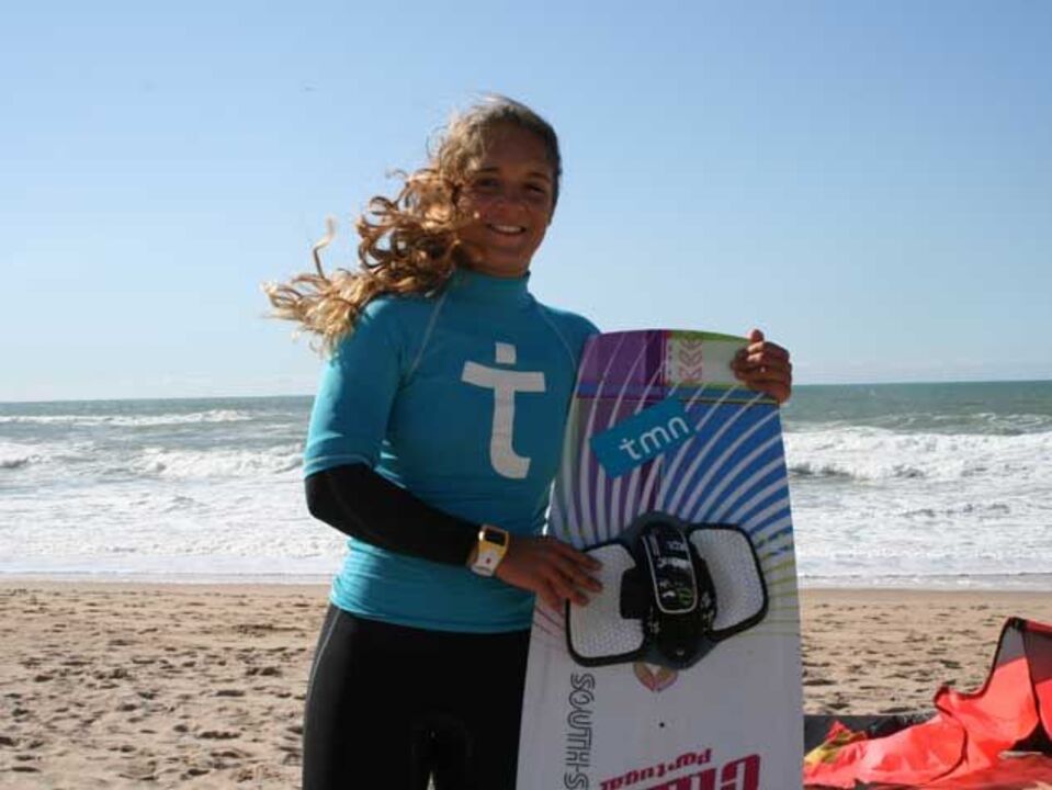 Kitesurf: Inês Correia repescada na última etapa