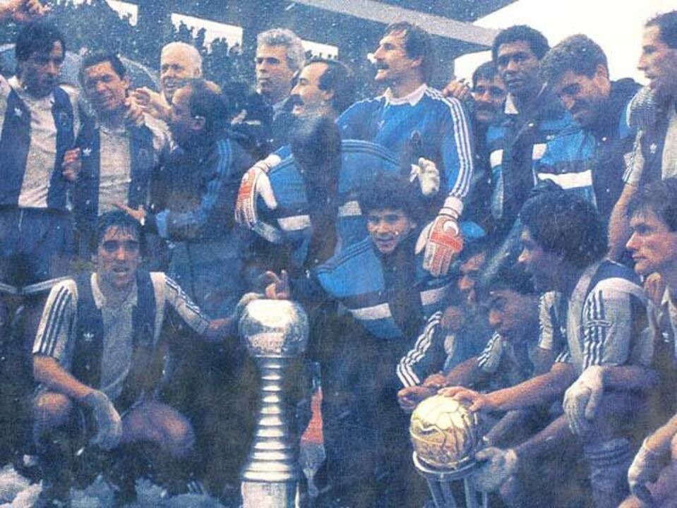 Neve "abençoou" dragões na conquista da Taça Intercontinental