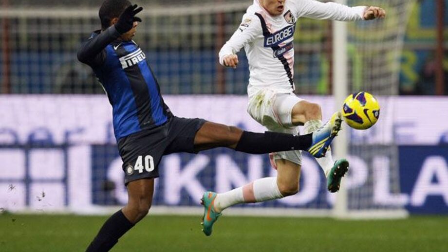 Inter vence Palermo com ajuda de autogolo