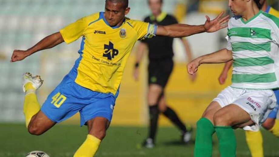 Naval-Arouca, 2-0: Triunfo construído na 1.ª parte