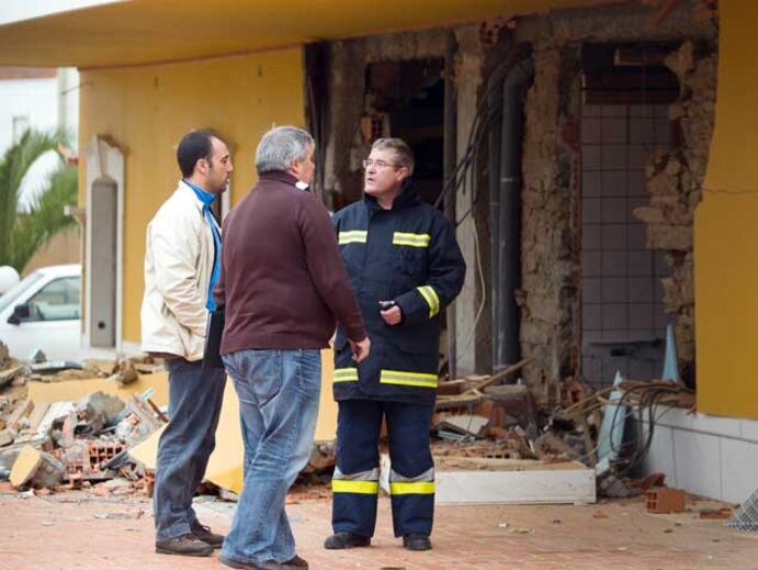 Dois feridos graves numa explosão em Tomar