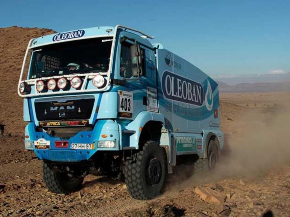 Africa Eco Race: Elisabete Jacinto desce para 3.º