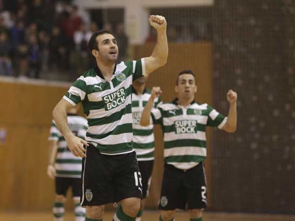 Sporting favorito no dérbi do futsal