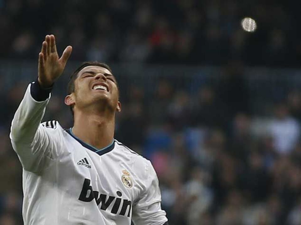 Ronaldo falha jogo com o Osasuna