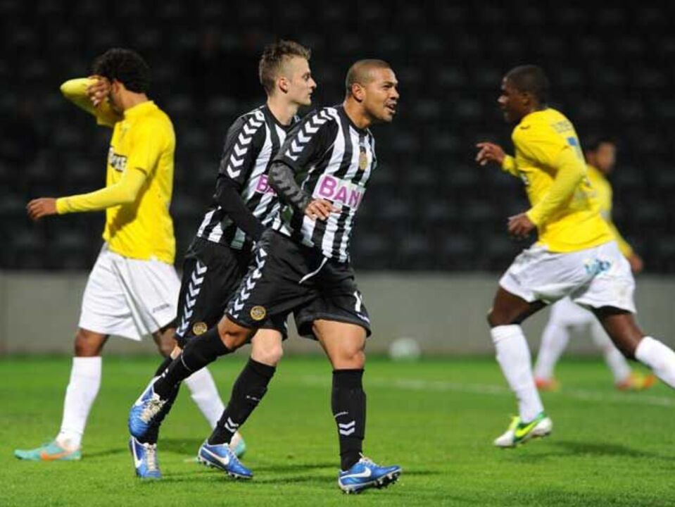 Nacional-Estoril, 1-0: Penálti desatou o nó