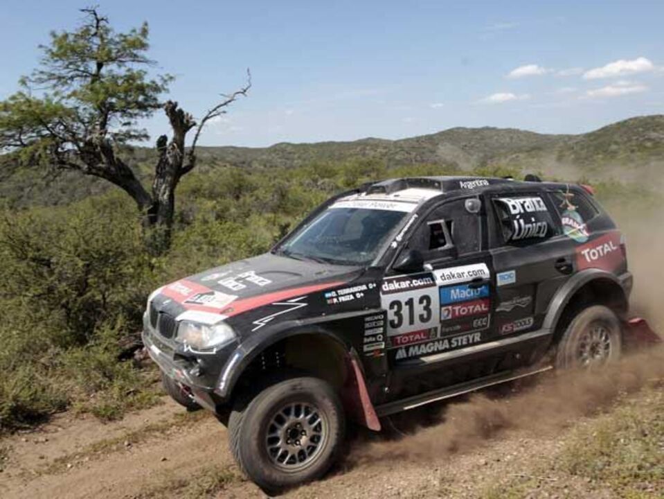 Dakar'2013: Paulo Fiúza ajuda Terranova a vencer etapa