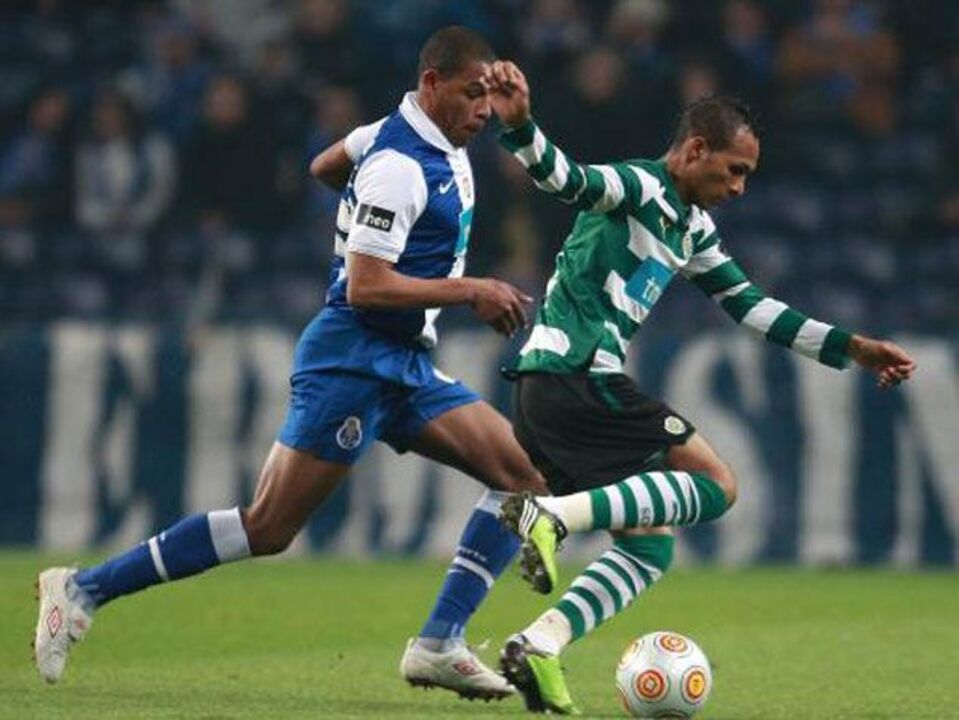 Fernando elogia Liedson