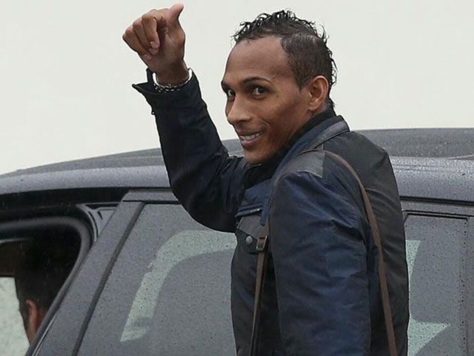 Liedson emprestado até ao final da temporada