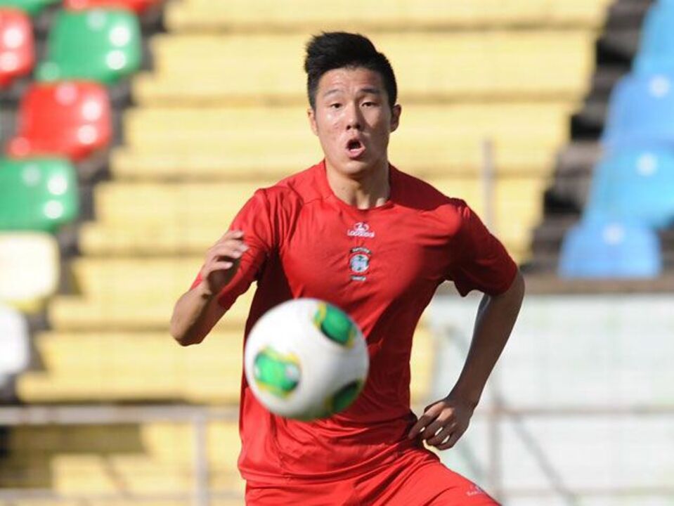 Suk já pode estrear-se