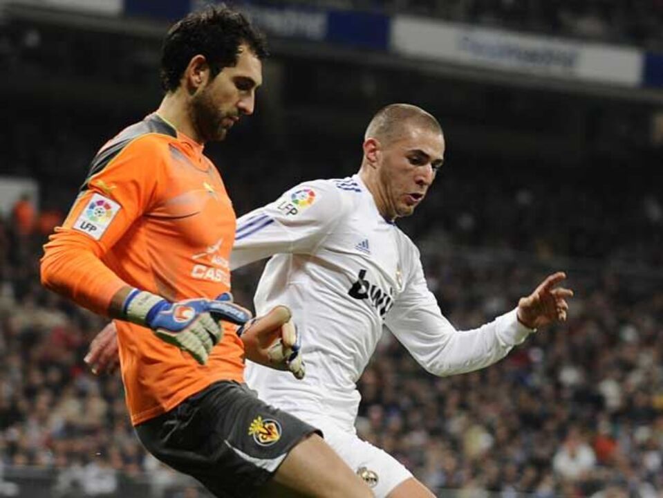 Diego López confirmado