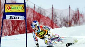 Esqui Alpino: Vonn volta aos treinos depois da depressão