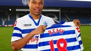 Queens Park Rangers oficializa Loïc Rémy